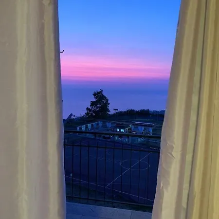 Tra Mare E Monti 公寓